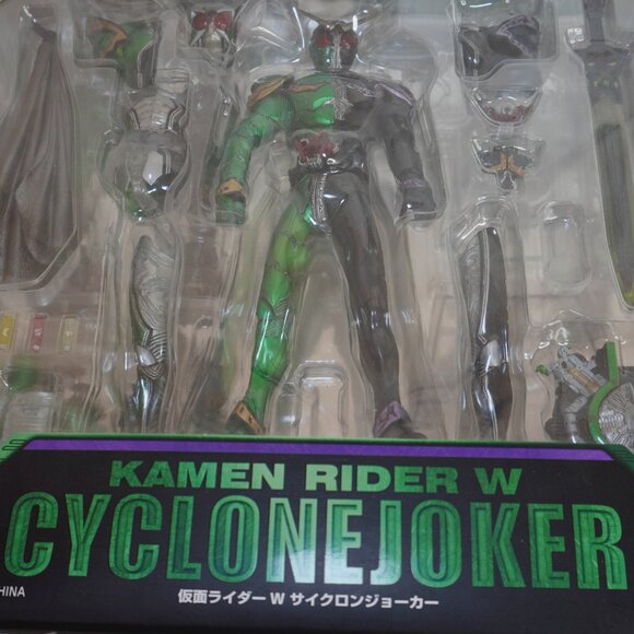 Kamen Rider W Cyclone Joker Bandai Cool Japanese Action Figure From Japan Anime - Picture 9 of 9